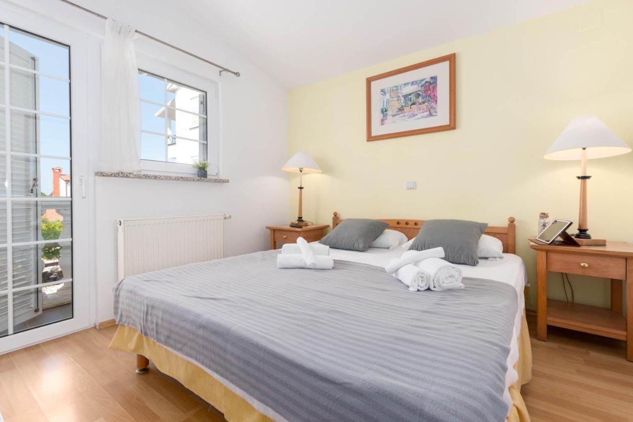 Villa Lucija Pjescana Uvala Exteriör bild