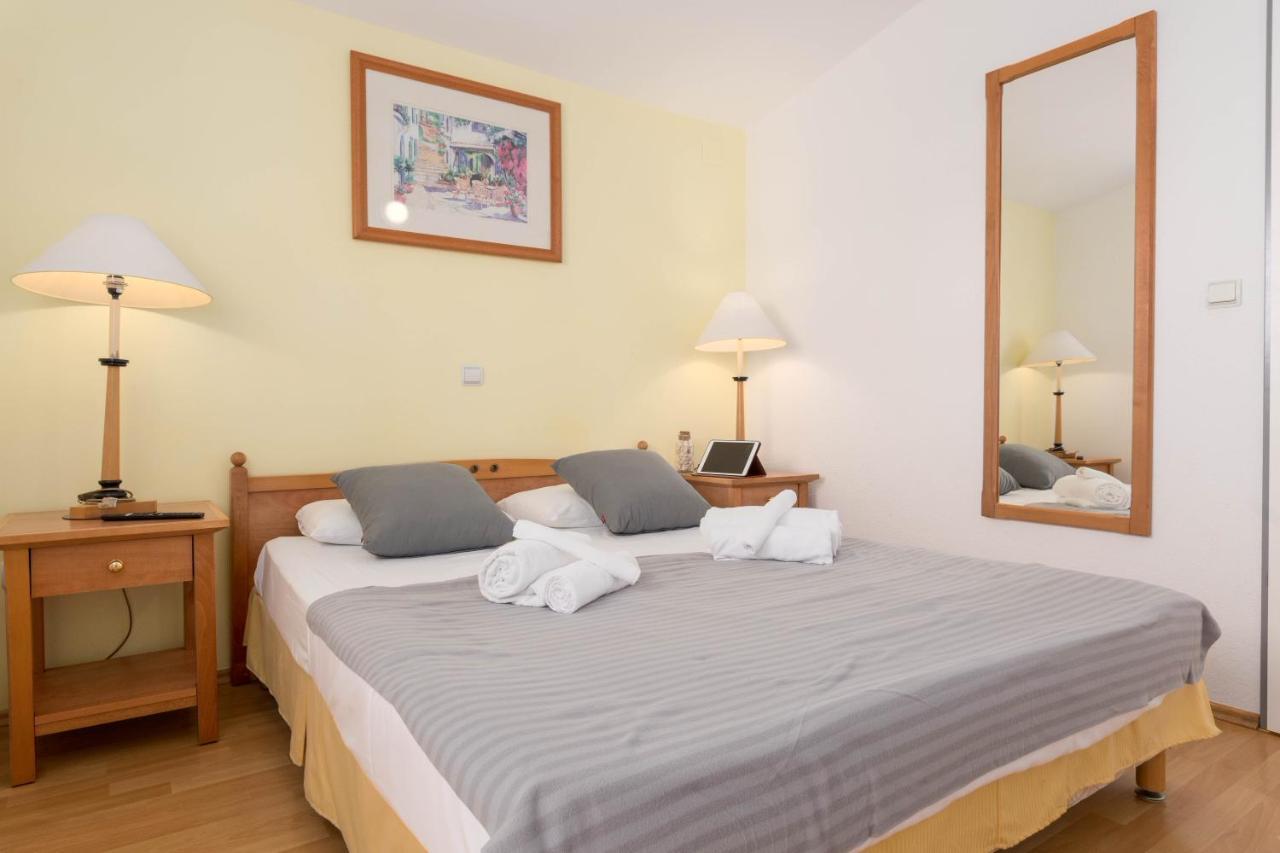 Villa Lucija Pjescana Uvala Exteriör bild