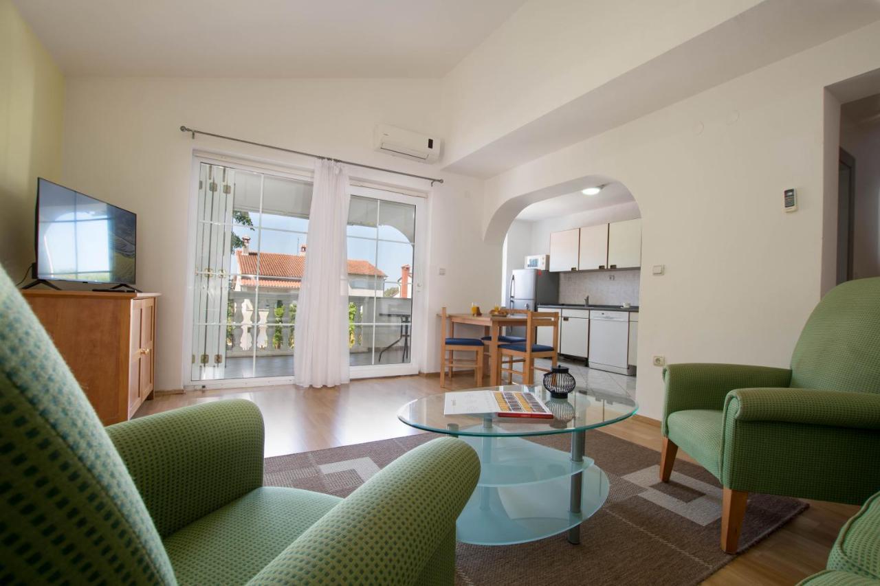 Villa Lucija Pjescana Uvala Exteriör bild