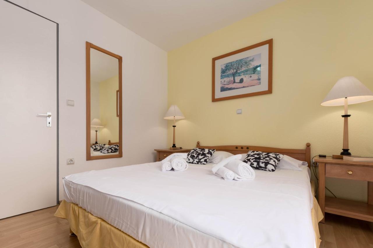Villa Lucija Pjescana Uvala Exteriör bild